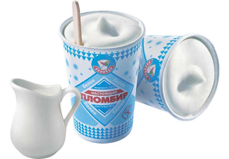 Пломбир в бумажном стаканчике